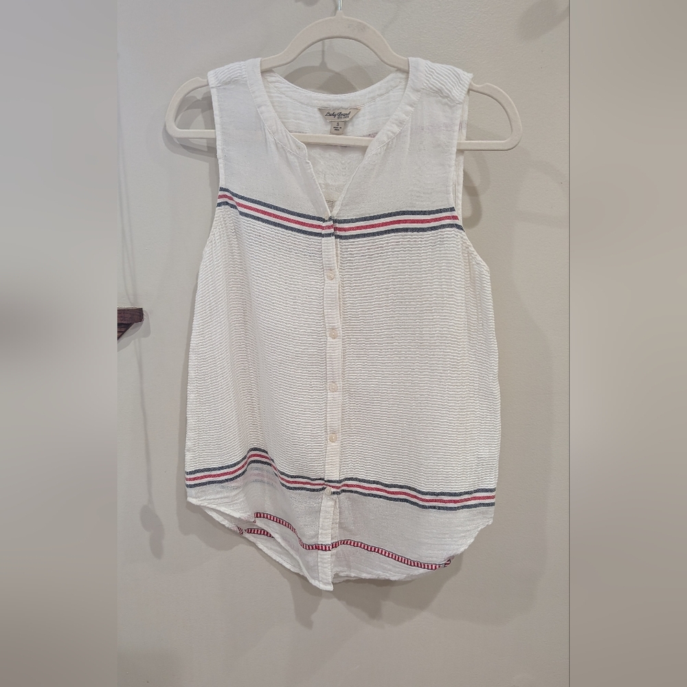 Lucky Brand White Sleeveless Button-Down Shirt with Red and Blue Stripes